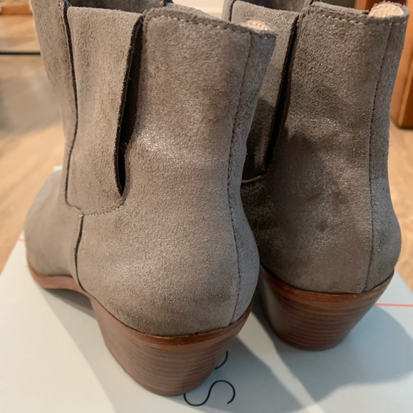 Sole Society Lilianna Light Grey shimmer leather - Picture 3 of 4